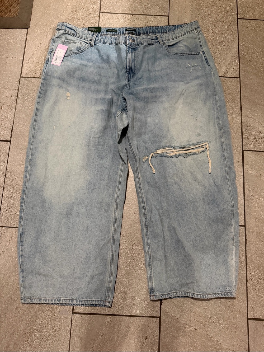 Wild Fable Mid Rise Barrel Jeans Women’s 24x31 Light Wash Rigid Denim Distressed